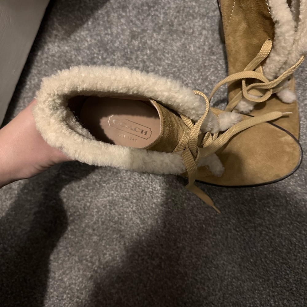 Coach Almost New Jamie Boots Sz 7B - Picture 2 of 11